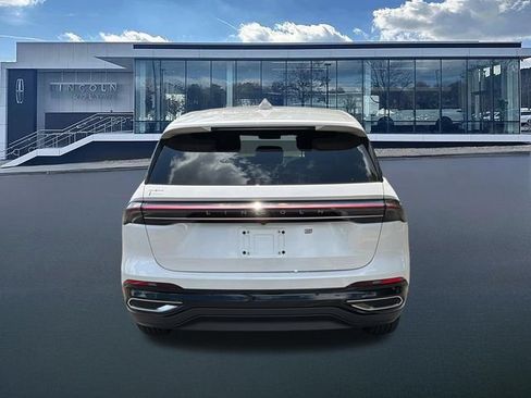 New 2026 Lincoln Nautilus Reserve AWD/4WD image 7