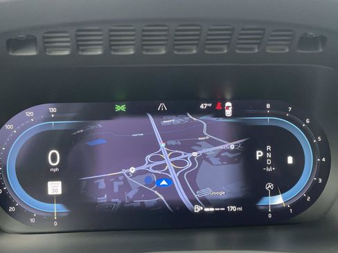 Used 2024 Volvo XC90 B6 Plus image 23