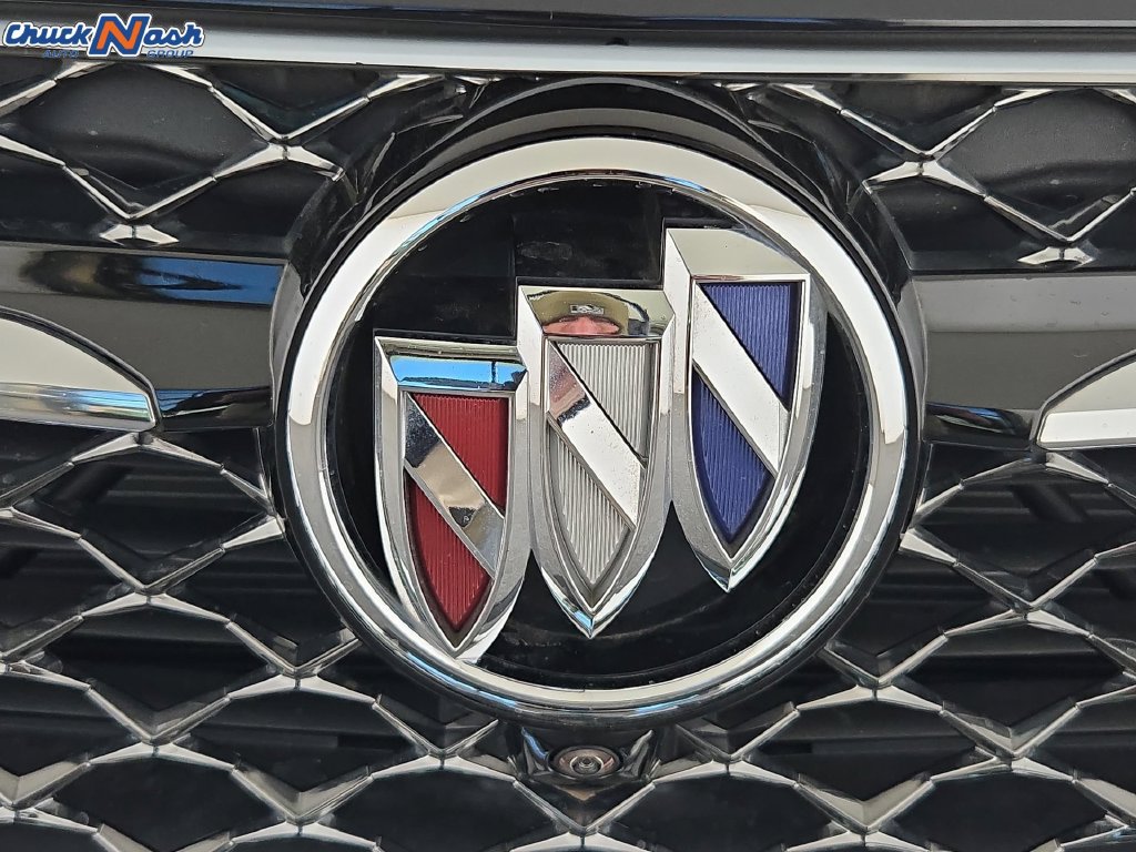 Used 2021 Buick Envision Avenir w/ Technology Package II FWD image 37
