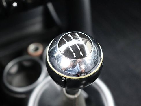 Used 2005 MINI Cooper Hardtop FWD image 18