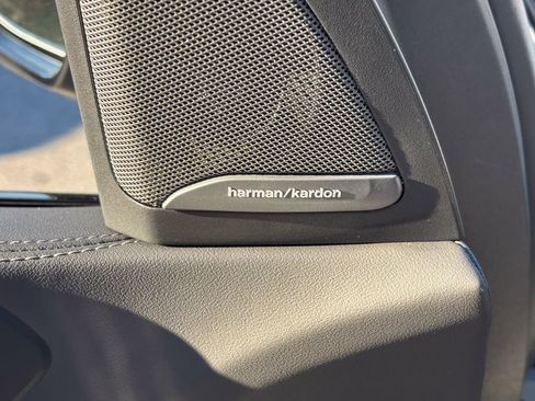 New 2026 BMW X5 xDrive50e image 12