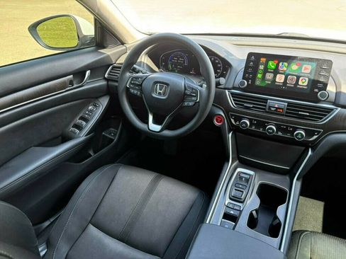 Used 2019 Honda Accord EX image 24