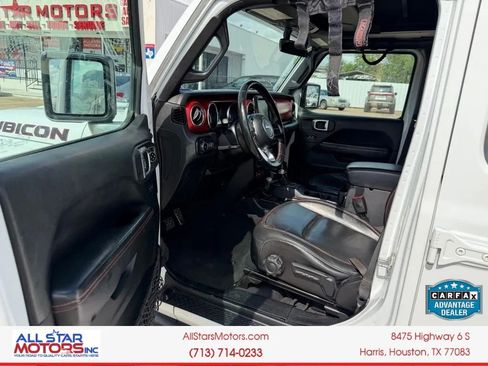 Used 2019 Jeep Wrangler Unlimited Rubicon AWD/4WD image 14