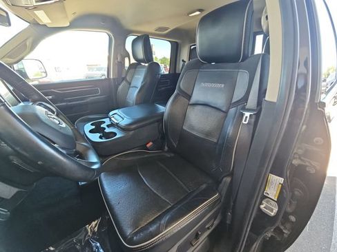 Used 2022 RAM 2500 Laramie AWD/4WD image 16