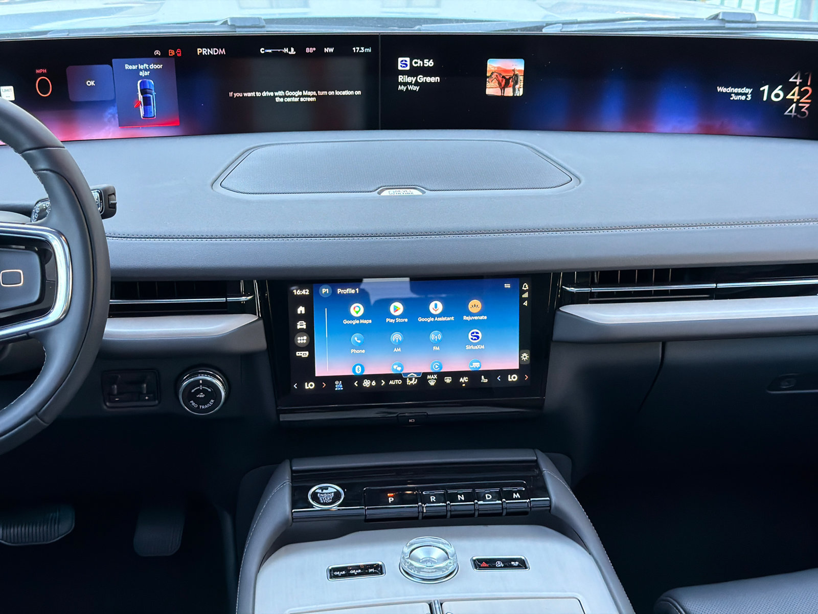 New 2026 Lincoln Navigator L Reserve AWD/4WD image 22