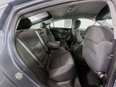 Used 2018 Chevrolet Volt LT image 24