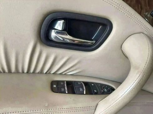 Used 2017 Nissan Armada SL image 23