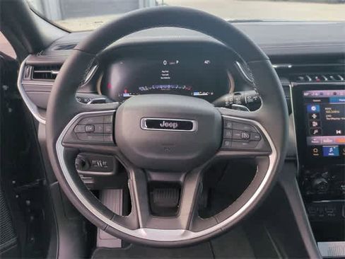 New 2025 Jeep Grand Cherokee L Limited w/ Trailer Tow Package image 23