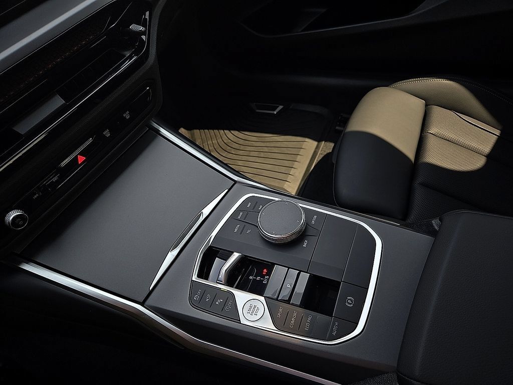 Used 2025 BMW 230i Coupe RWD image 20