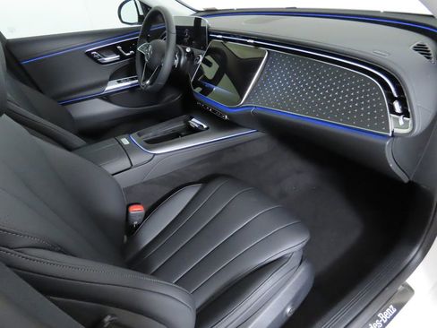Certified 2025 Mercedes-Benz E 350 Sedan image 19