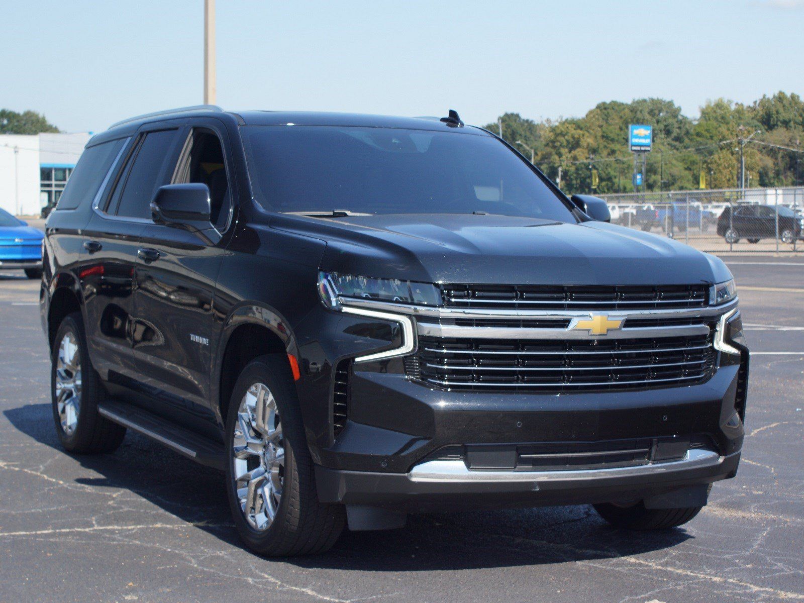 Used 2024 Chevrolet Tahoe LT w/ LT Signature Plus Package RWD image 25