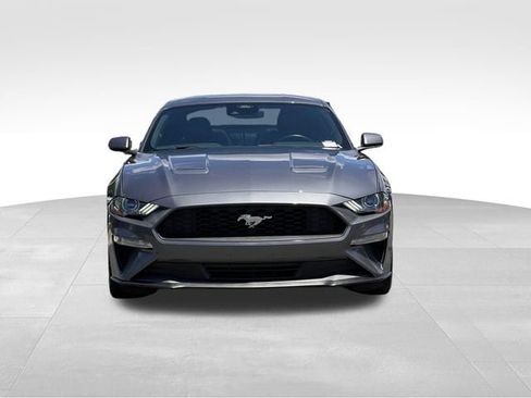 Used 2022 Ford Mustang Premium RWD image 8