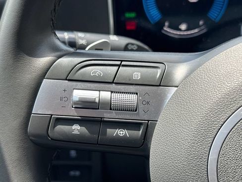 Used 2025 Hyundai Sonata SEL FWD image 27