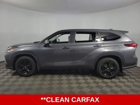 Used 2023 Toyota Highlander LE AWD/4WD image 5