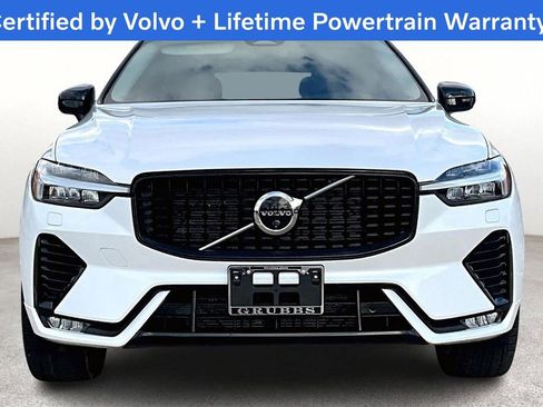 Certified 2025 Volvo XC60 B5 Plus image 5