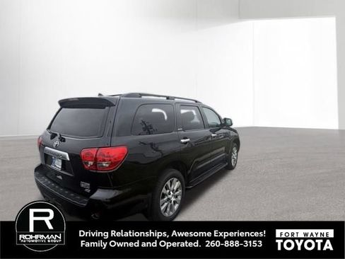 Used 2015 Toyota Sequoia Limited AWD/4WD image 3