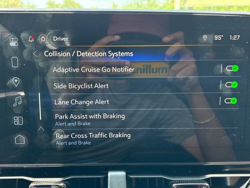 Used 2026 Chevrolet Equinox RS w/ Convenience Package III FWD image 35