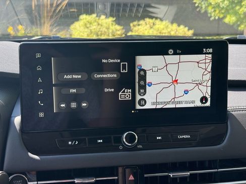 New 2025 Mitsubishi Outlander SE image 29