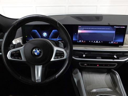 Used 2024 BMW X6 xDrive40i AWD/4WD image 42