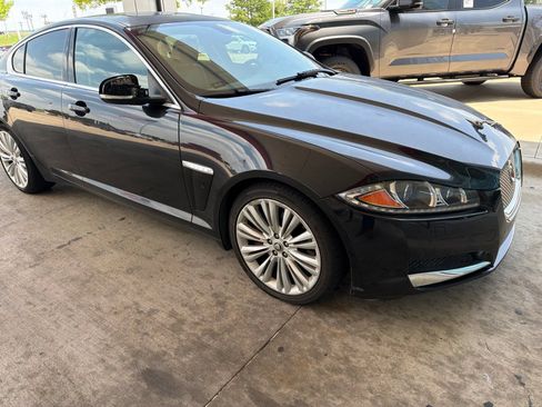 Used 2012 Jaguar XF Portfolio RWD image 20