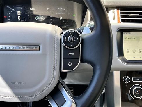 Used 2017 Land Rover Range Rover Long Wheelbase Autobiography AWD/4WD image 19
