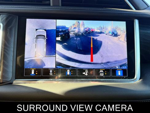 Used 2021 GMC Yukon XL Denali image 25