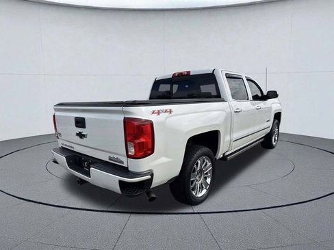 Used 2016 Chevrolet Silverado 1500 High Country w/ High Country Premium Package image 2