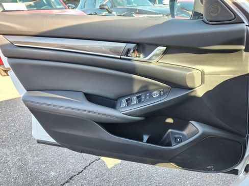 Certified 2022 Honda Accord Sport Special Edition image 24