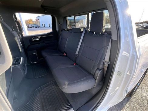 New 2026 Chevrolet Silverado 1500 LT w/ Z71 Off-Road Package image 10