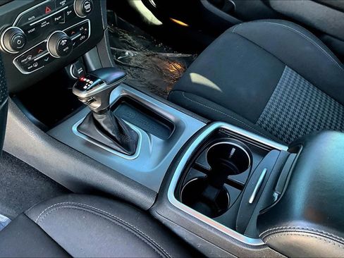 Used 2022 Dodge Charger R/T RWD image 16