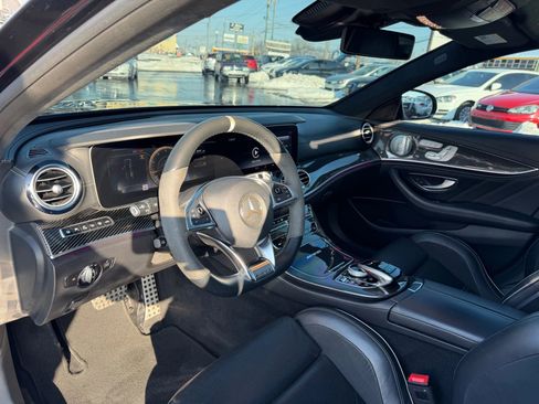 Used 2018 Mercedes-Benz E 63 AMG S image 13