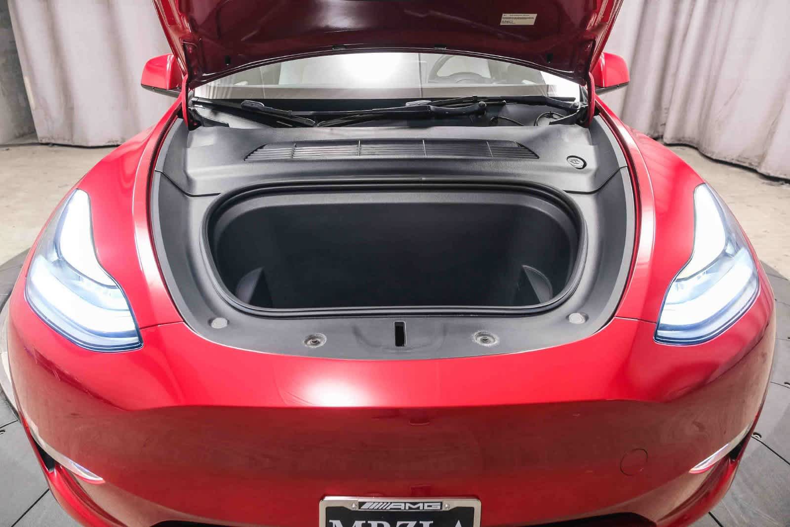 Used 2023 Tesla Model Y Long Range AWD/4WD image 30