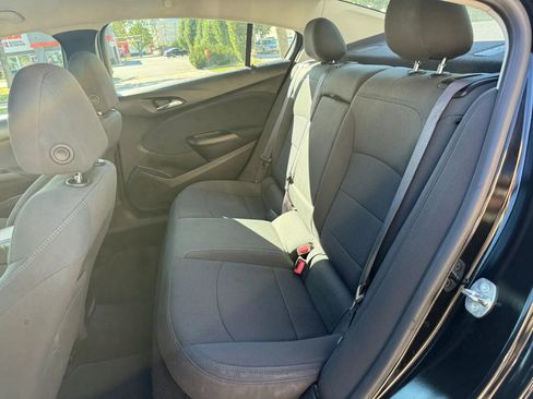 Used 2016 Chevrolet Cruze LT FWD image 14