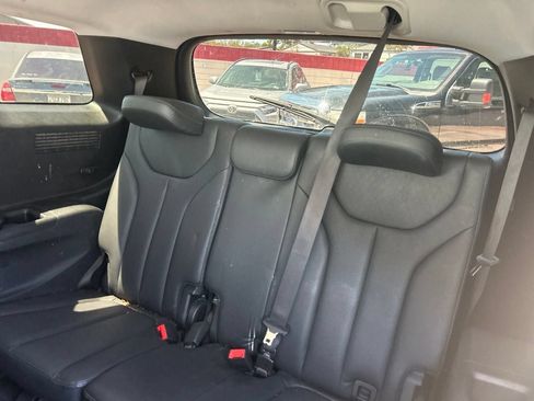 Used 2022 Hyundai Palisade SEL w/ 8P Bench Seat Package FWD image 8