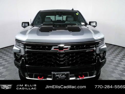 Used 2023 Chevrolet Silverado 1500 ZR2 w/ Technology Package AWD/4WD image 26