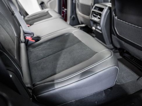 New 2025 Jeep Grand Cherokee Altitude w/ Trailer Tow Package image 30