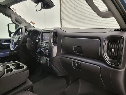 Used 2025 Chevrolet Silverado 2500 Custom w/ Custom Value Package AWD/4WD image 39