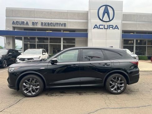 Used 2024 Acura MDX A-Spec AWD/4WD image 2