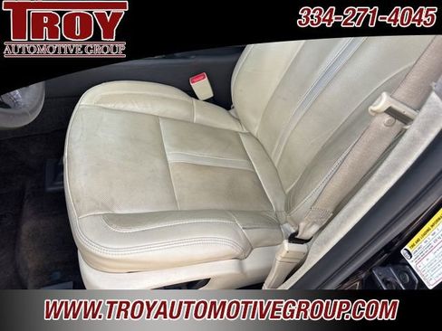 Used 2014 Lincoln MKS AWD w/ Equipment Group 101A image 35