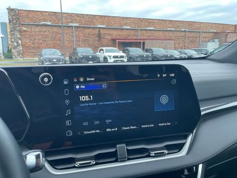 Used 2025 Chevrolet Equinox LT image 21