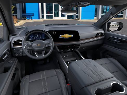 New 2026 Chevrolet Suburban High Country AWD/4WD image 39