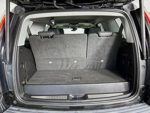 Used 2019 Cadillac Escalade Premium Luxury image 29