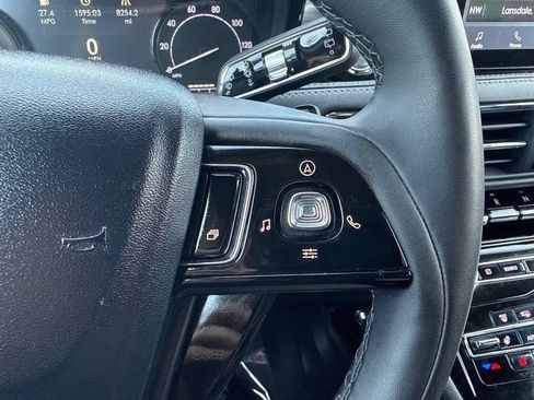 Used 2022 Lincoln Corsair AWD w/ Equipment Group 101A image 20