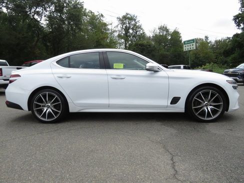 Used 2022 Genesis G70 2.0T w/ Prestige Package image 6
