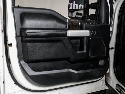 Used 2020 Ford F250 Lariat image 51