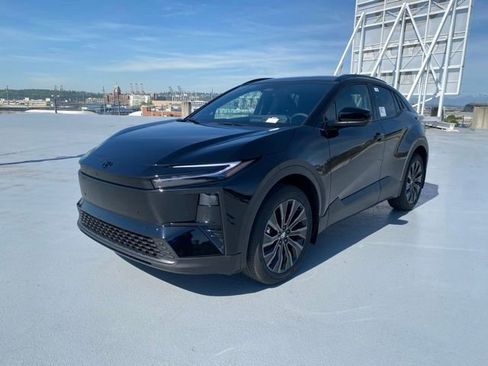 New 2026 Toyota C-HR AWD/4WD image 5