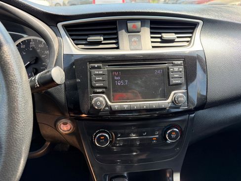 Used 2016 Nissan Sentra SV image 20