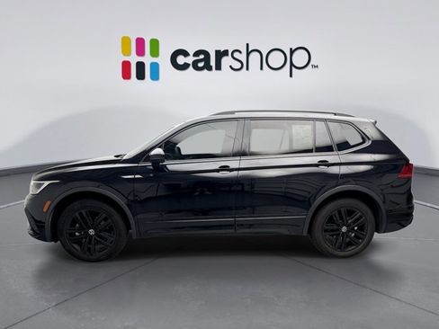 Used 2022 Volkswagen Tiguan SE R-Line image 2