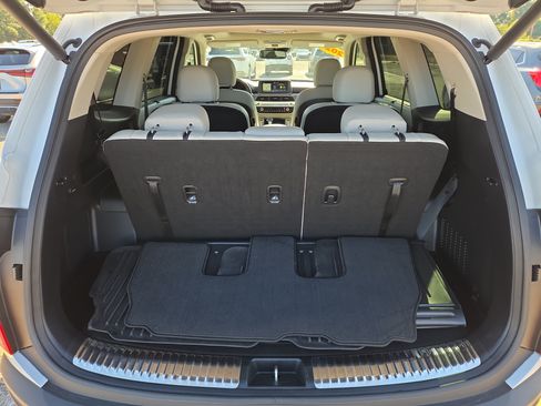 Used 2020 Kia Telluride SX w/ Towing Package FWD image 10