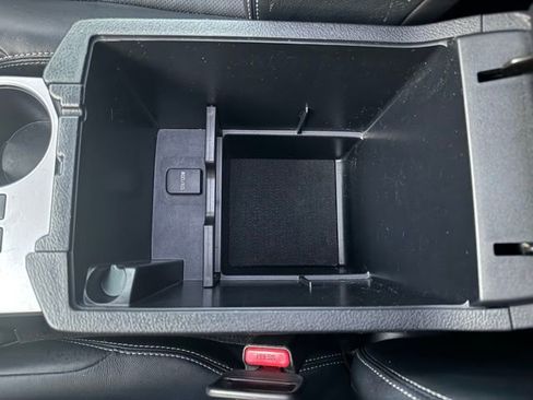 Used 2020 Toyota 4Runner Limited image 24